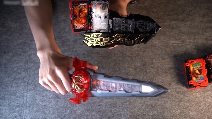 [Đập hộp mở hộp] Kamen Rider Sabre DX Holy Sword Driver Agni Vol. 3— "Agni! Hãy rút kiếm!"
