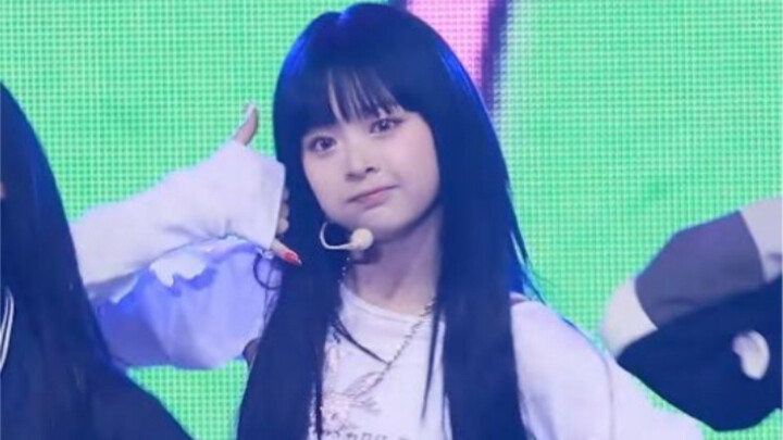 คลิกชมคอสวยอันดับหนึ่งแห่งยุคห้าราชวงศ์