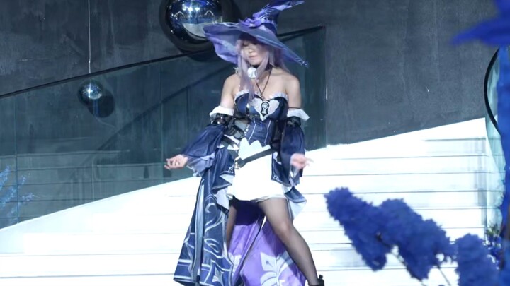 【Pagoda Hitam Besar】Seperti apa rasanya ketika panggung sangat cocok sekali dengan peran yang dimain