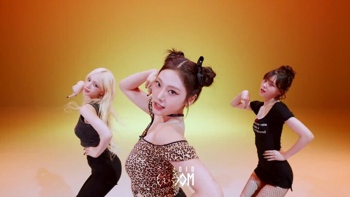 Aaaah!!! The spicy dance version trailer is here!