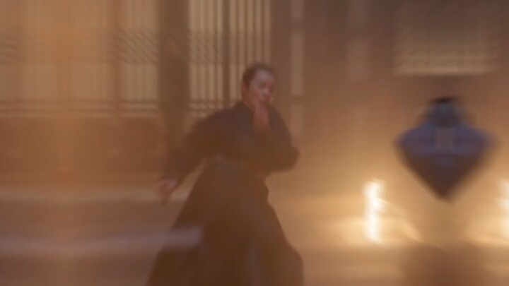 Cao Tuấn, hãy mặc trang phục cổ trang lên đi…