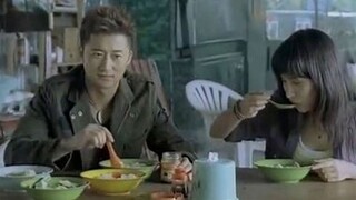 Mì viên cá ngon đến mức Ngô Kinh có thể ăn một lúc năm bát, sức chiến đấu của anh ta bùng nổ ngay sa