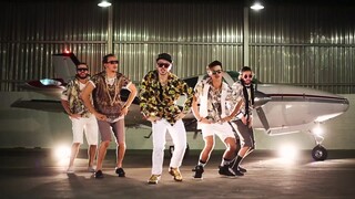 إحساس بالأفلام الكبيرة! ريكاردو يُقدم أغنية "24K Magic" لبرونو مارس بشكل رائع!