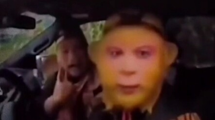 "Self-Drive Monkey"