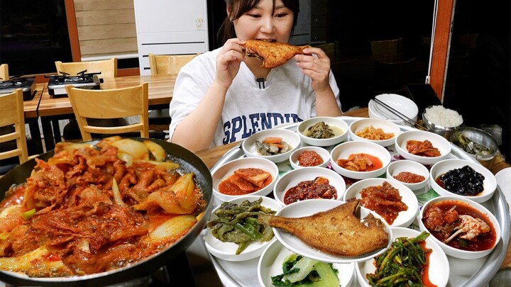 만원의 행복😋전남 고흥에서 유명한 기사식당에서 저녁식사 했습니다! 삼겹살 백반 거리 먹방