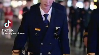 หนุ่มๆ นักบิน☺☺☺