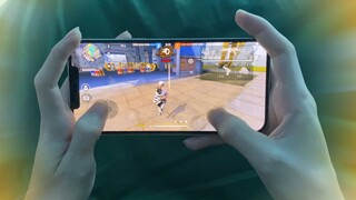 Free Fire | Handcam Hướng Dẫn “HEADSHOT 100% Bom Keo Max Nhanh” Trên Mobile