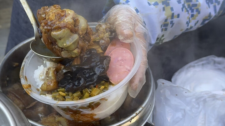 Braised Pork Belly Rice Bowl