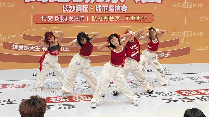 ITZY热血的神！WANNABE+LOCO 翻跳比赛亚军（引起极度舒适！）