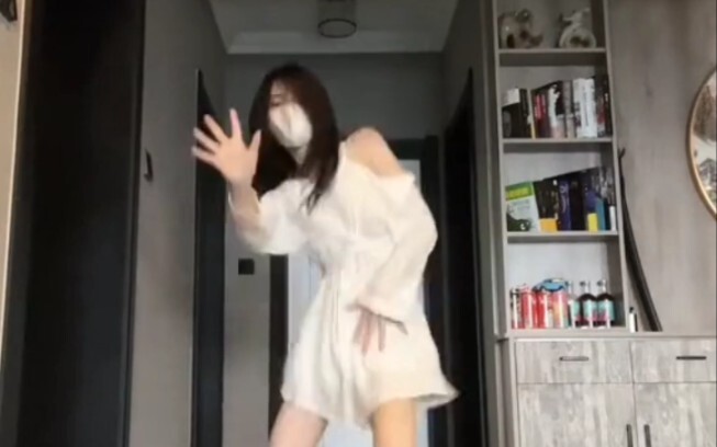 蔡徐坤篮球舞蹈抖音女生纯享版
