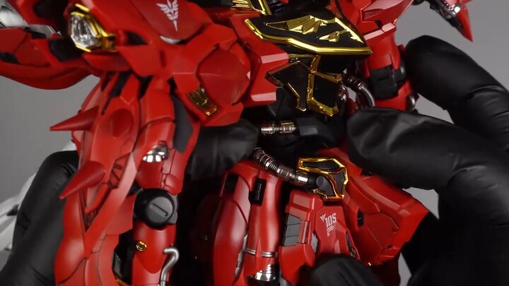 [Assembly] Seaview Demolition Team-Comet Technology Red Triple Speed 1/100 Sinanju