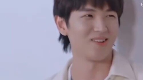 "หนึ่งคนฉลาด สองคนโง่ สามคนบ้า ฉันคิดได้แค่ว่า เป็นไปได้ไหม เป็นไปได้ไหม"
