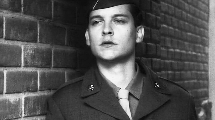 Penampilan Tobey Maguire di layar telah berubah. Adakah peran yang membuat Anda terkesan?