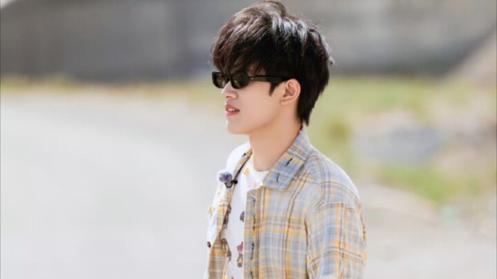 (Vietsub) "Thiếu niên hướng về phía biển"_Trương Cực không để một câu nói nào bị rơi xuống đất