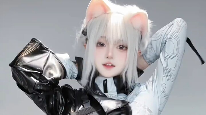 “The Internet’s Top Beautiful Faces File” No. 439: Orange Puppy