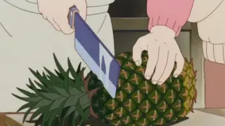 [Fairy Tale of Time] Eating Pineapple