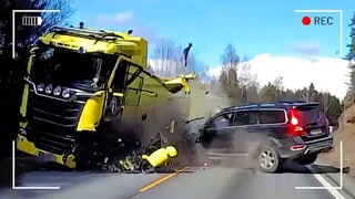 INSANE CAR CRASHES COMPILATION - IDIOT IN CAR/TRUCK 2024 - DASHCAM FAILS