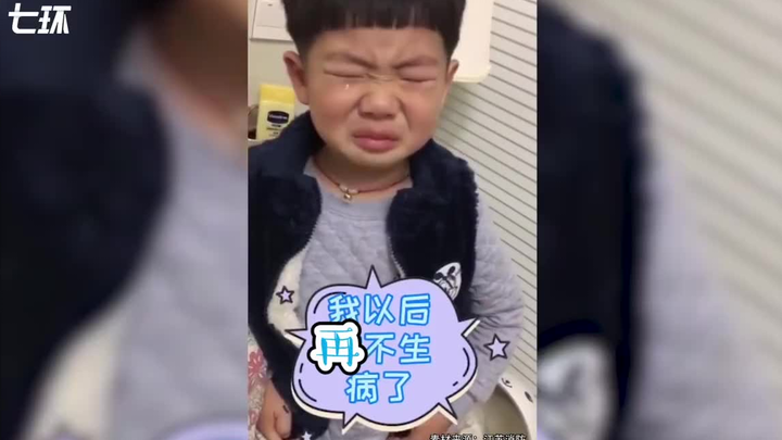 Cậu bé bị lỡ buổi diễn tập phòng cháy chữa cháy ở trường, khóc nức nở: Con sẽ không bao giờ ốm nữa!