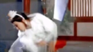 ‘’哥，快出来演戏吧！再也看不到这样真实的打戏了……