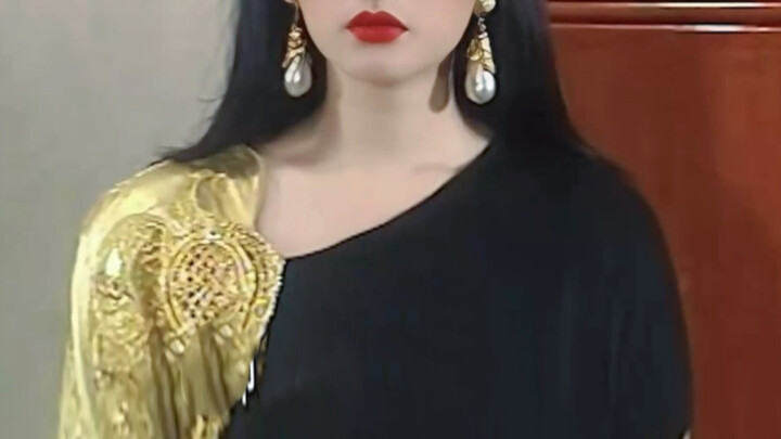 Hilarious—her natural talent is just too strong! No wonder she dares to claim she was once a top-tie