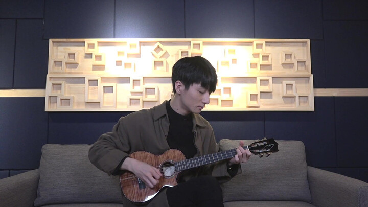 (หลายคนอ่านคาถา 风风伝) Blue Bird (บลูเบิร์ด) (Ukulele Version) - Zheng Shenghe - Fingerstyle flip