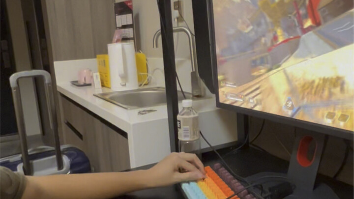 ถูกซีเออร์พามาแล้วไม่ได้เที่ยว หรือจะมัวยืนงงอยู่งั้นเหรอ?