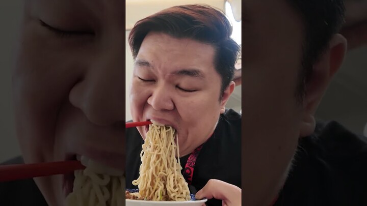 Bakmi Di Braga Unik Dan Enak ! Must Try In Bandung ! #kuliner #mieayam  #shorts  #vlog