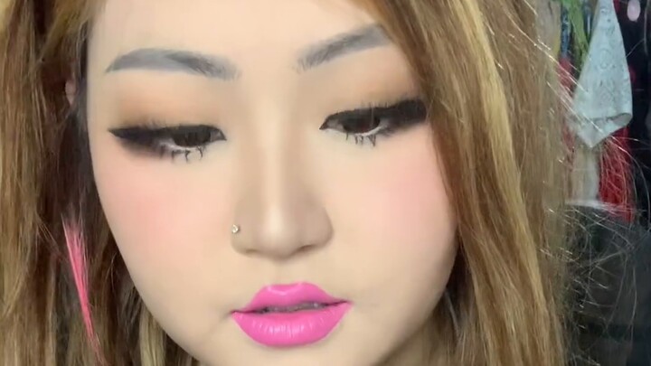 Recreate the nightclub style of influencers from 10 years ago 💅🏻Party queen, learn it quickly💪🏻