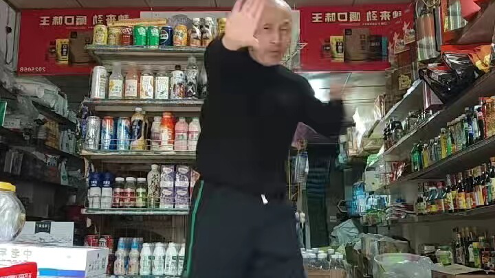 Chúc mọi gia đình trên thế gian luôn hạnh phúc, an khang! #Niko #Đấm-Khuỷu-Tay-Lắc #Qingmao Soái ❤️