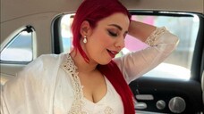 Jasmine_Sandlas_Performs_Live_at_Punjabi_Film_Awards_2018(1080p)