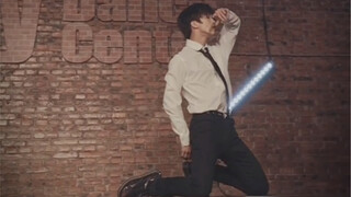 ซุน อี้หาง (หวง ยู่หาง) ผู้เข้าแข่งขันยอดนิยมของรายการ Youth With You 3 สมาชิกชมรมดนตรีอี้อัน ได้คัฟ
