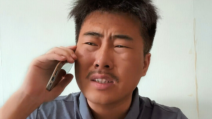 Keluarga nggak sanggup lagi biayain aku kerja di proyek konstruksi.