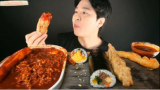 Mì cay, tokbokki, cơm cuộn, bánh bao chiên phần 5 #mukbang