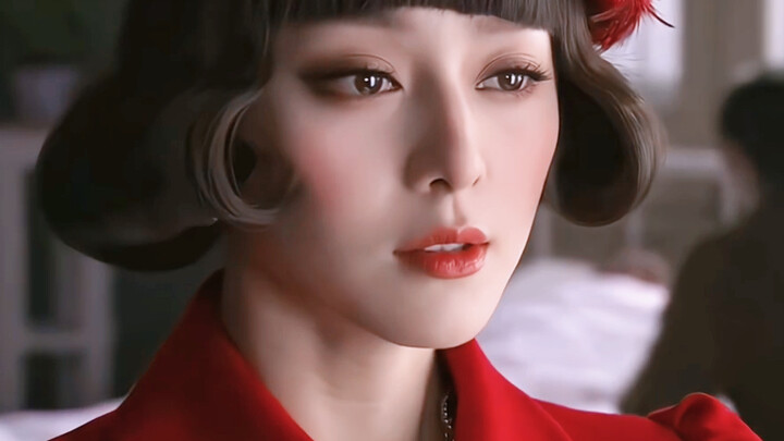 No wonder she was once hailed as the ultimate plastic surgery blueprint—only someone with this kind 