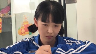 千万别跟你妈背亲子包，你永远不知道你妈包里是啥！