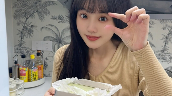 How to Get a Craving Pregnant Woman to Obey Without Saying a Single Word