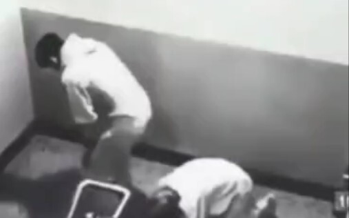 وصل ارتفاع مقدمة الفيديو إلى مستوى منطقة ألعاب الموسيقى.