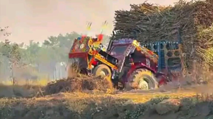 truck drive😲😱😱😱