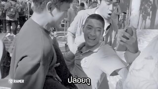 บุกโรงเรียน.  แจกไอโฟน