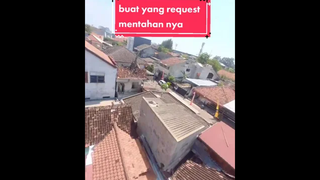 คลิปนี้น้องโพสเองเลยป่ะครับ