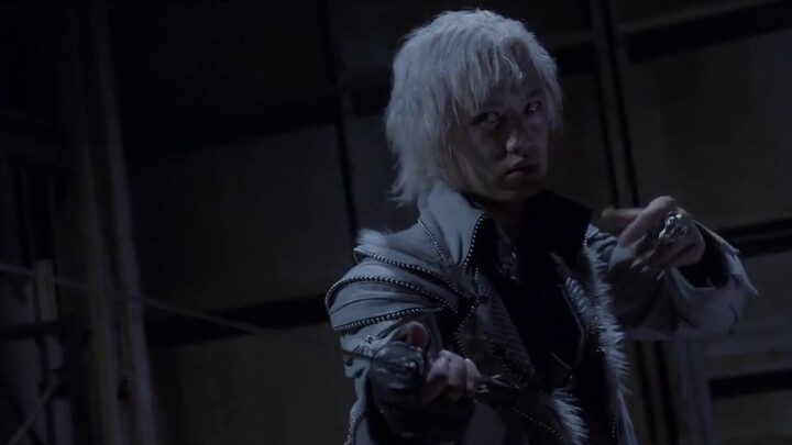 【Superhero】Teeth of God