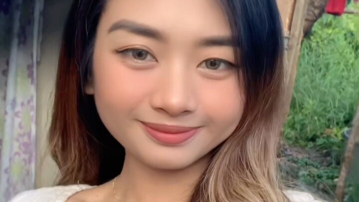 Heeeeey! Kamusta? Follow me and let's be friends here po