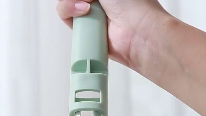Household long handled screen window cleaner brush