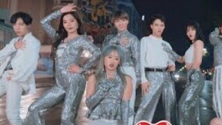 【فريق رقص Oops! Crew】Red Velvet - 'Psycho' | رقص مغطى من قبل فريق Oops! Crew من فيتنام