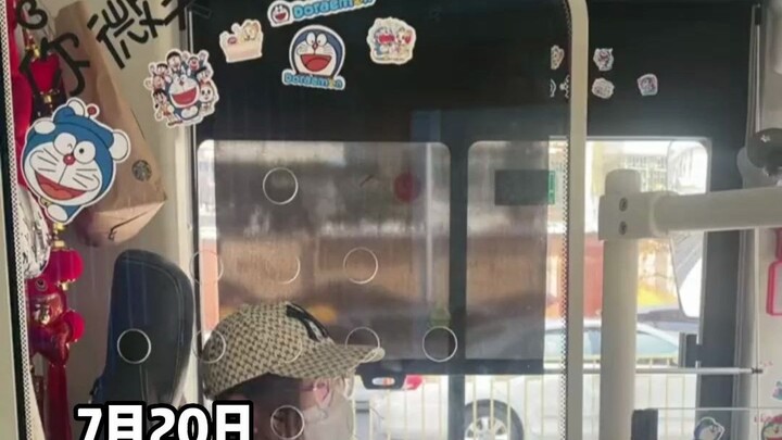 Post-90s female bus driver keeps her inner child alive by funding and creating a Doraemon-themed bus