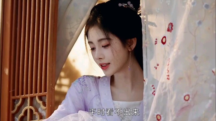 Để điều tra nguyên nhân cái chết của mình, anh vẫn phải bắt chước y hệt người khác ở mọi nơi.
