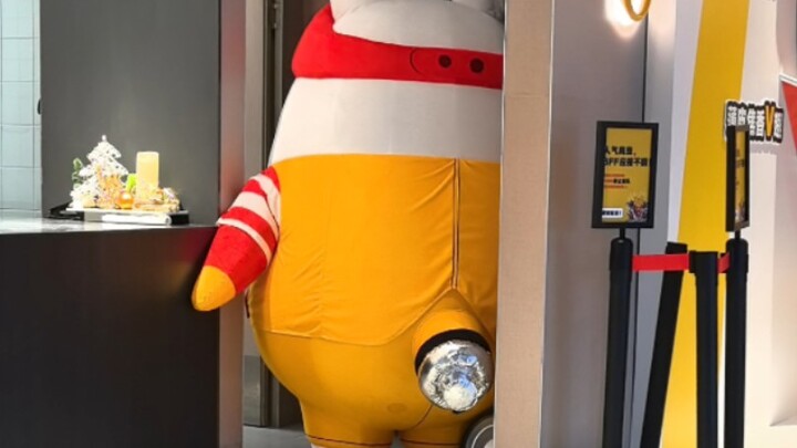 未 曾 设 想 的 退 场