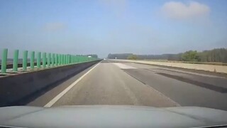 حالة تحذيرية لحادث مشاة على قسم يوتيان من طريق بكين-هاربين السريع #معاً لبناء عام صيني آمن #تحرك سري