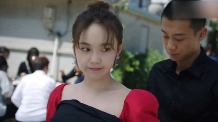 I will always be impressed by the charm of the male and female protagonists. It feels so good to hav