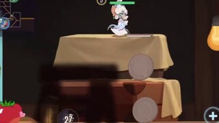 Tom and Jerry Mobile Game: Try the Lucky Return Home strategy with Little Broken Car!